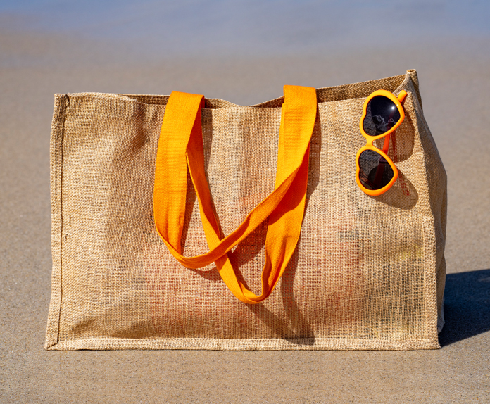 Eco-friendly sustainable beach totes for summer travel in 2025 from Kelvin Ecopack
